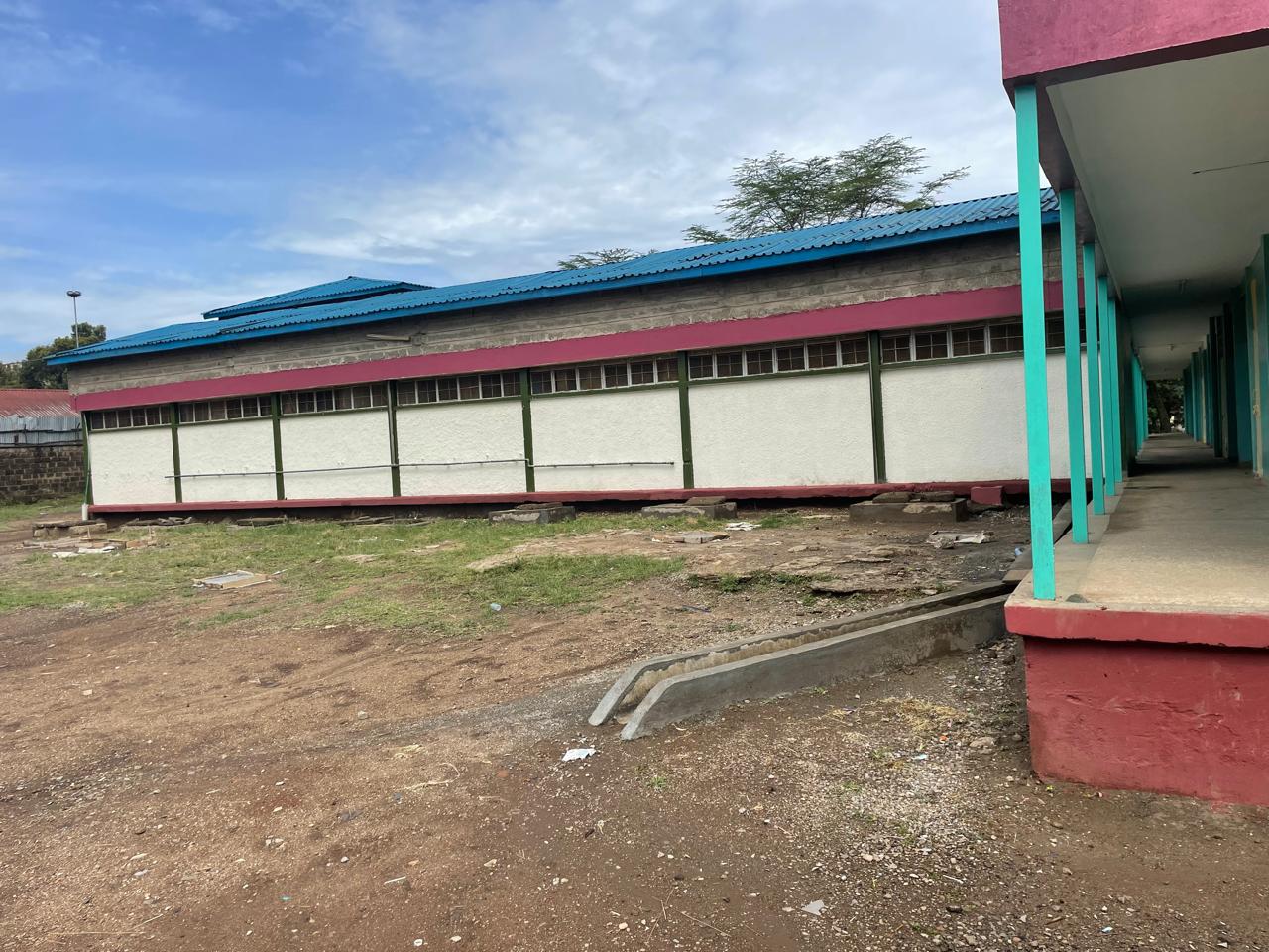 Eastleigh airport primary school
